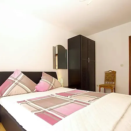 934 Hotel